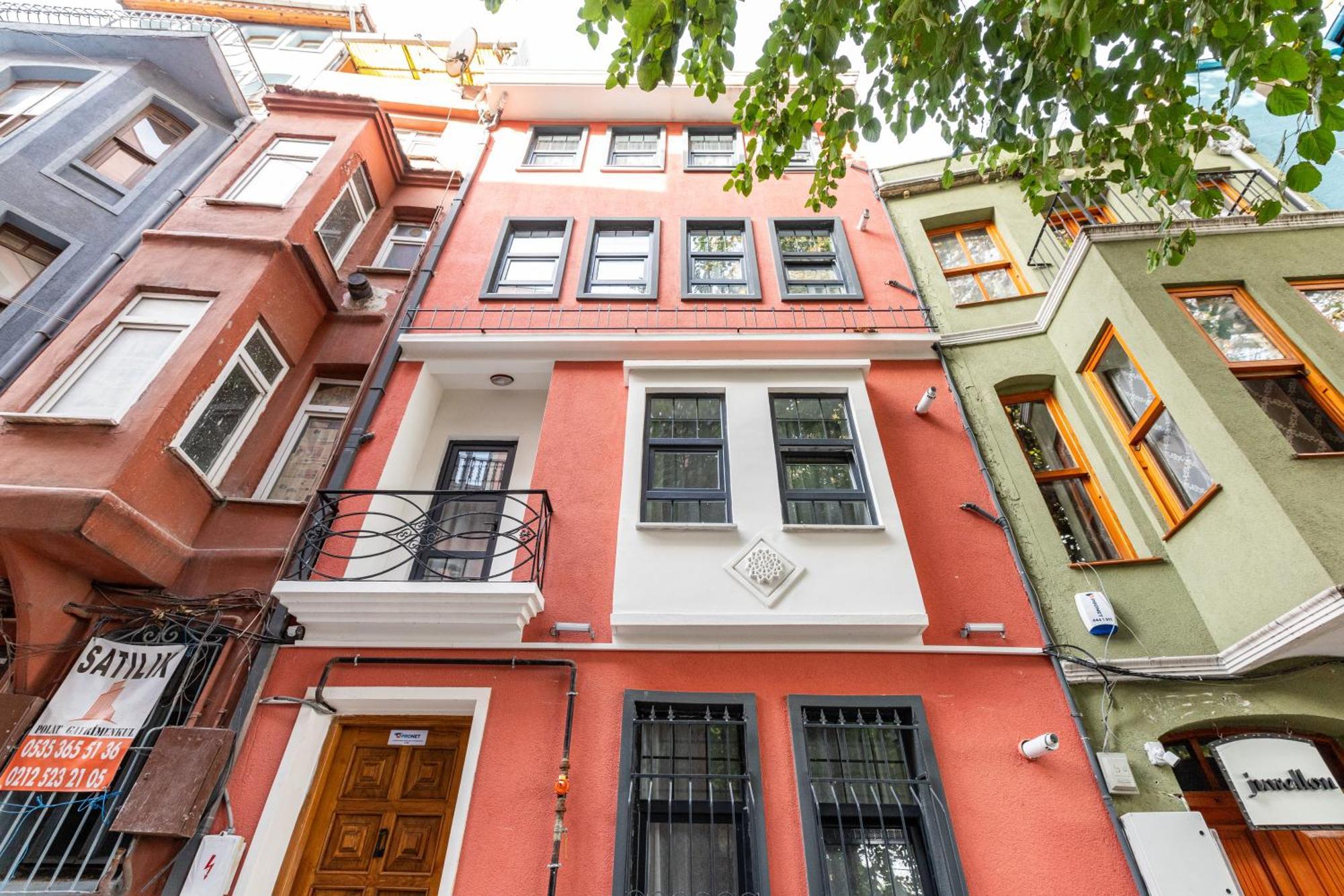 Red Suites Balat - Orange And Blue イスタンブール エクステリア 写真